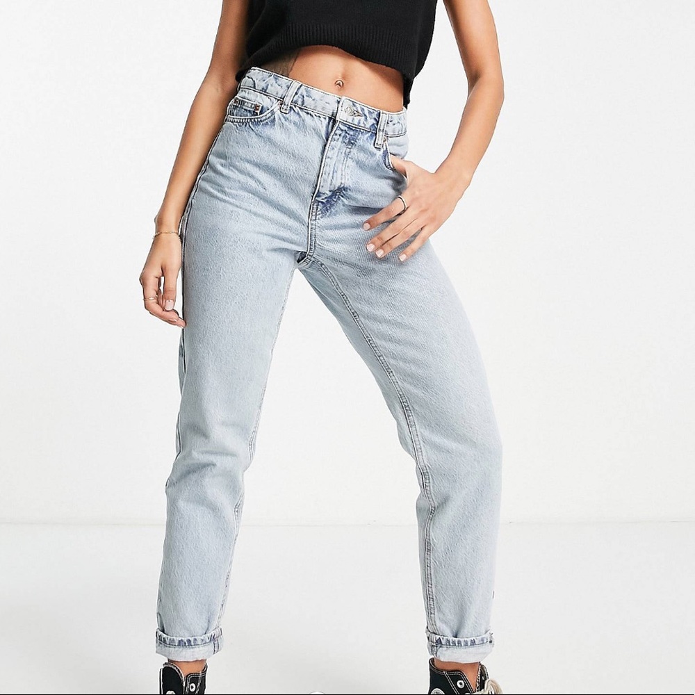 Topshop Mom Jeans in Bleach